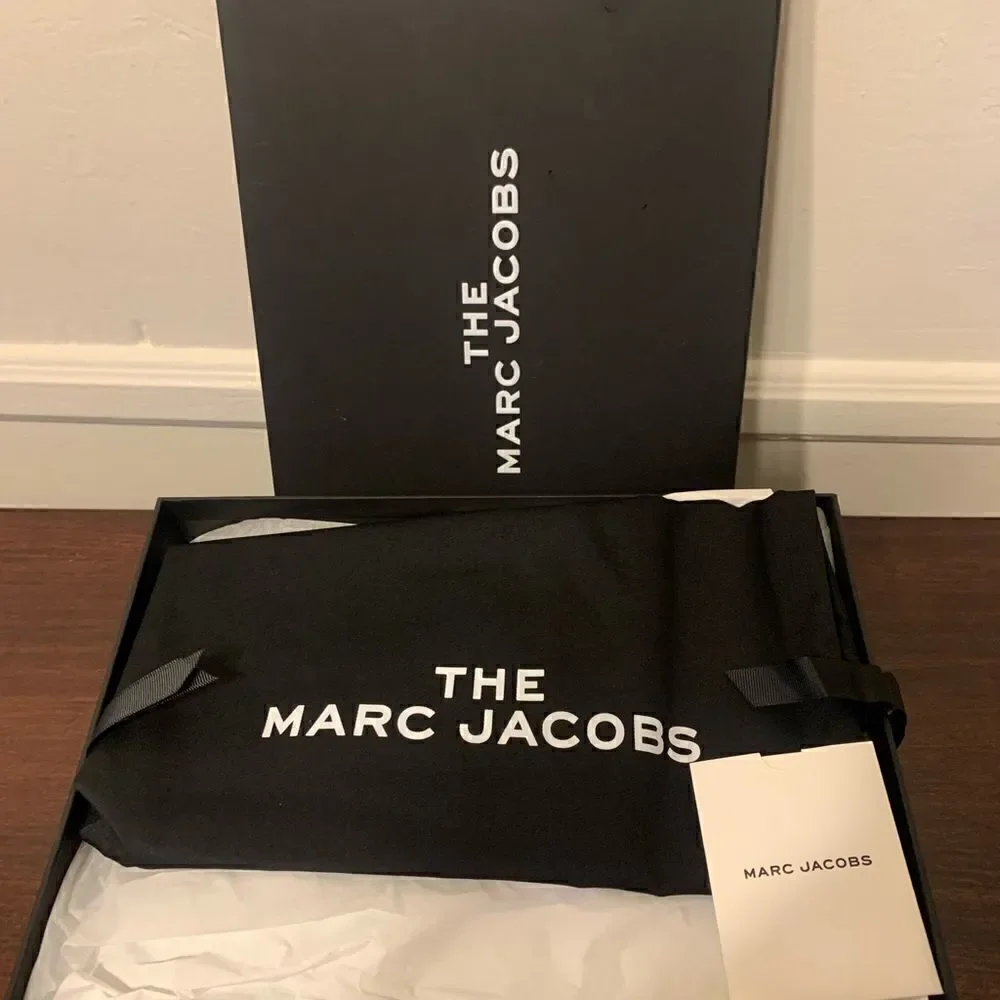 Marc Jacob Women’s heel T- stripe leather black sandal Sz  US6,5-7/ EU 37, NIB